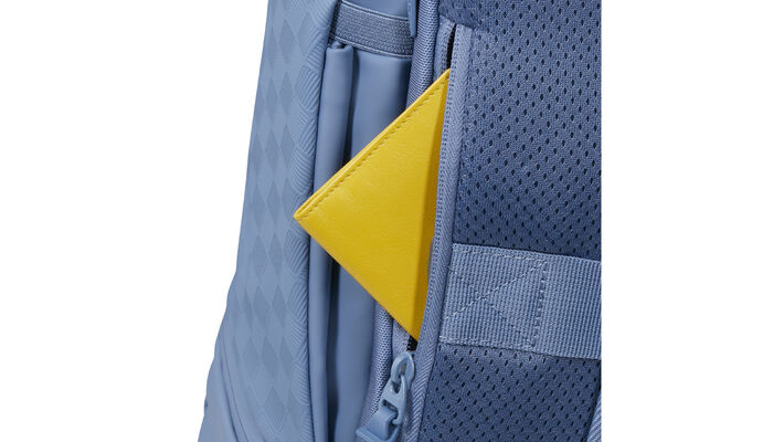 Verborgen vak aan de achterkant