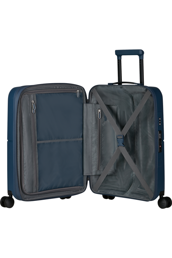American Tourister Dashpop Disney Spinner Expandable TSA Marvel 55cm  Capt America Shield American Tourister Dashpop Disney Spinner Expandable TSA Marvel 55cm  Capt America Shield
