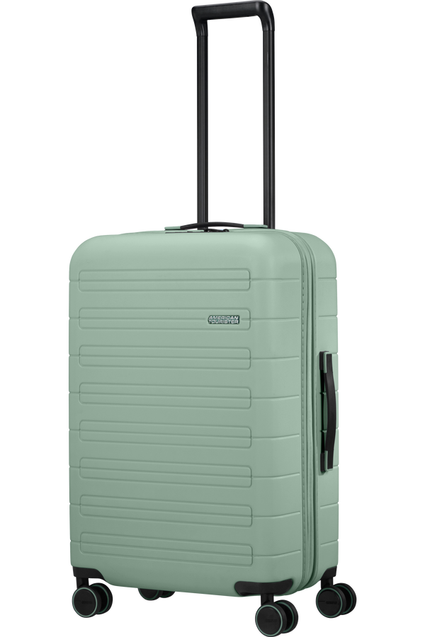 American Tourister Novastream Spinner TSA Exp. 67cm  Nomad Green