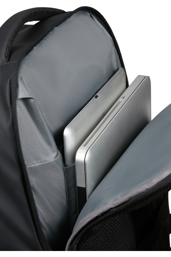 American Tourister Streethero Laptop Backpack Limited 15.6'  Urban Camo American Tourister Streethero Laptop Backpack Limited 15.6'  Urban Camo