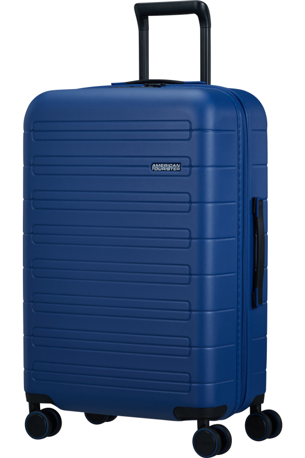American Tourister Novastream Spinner TSA Exp. 67cm  Navy Blue American Tourister Novastream Spinner TSA Exp. 67cm  Navy Blue