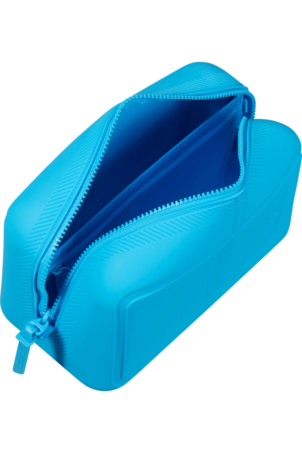 American Tourister Urban Groove UG27 Washbag Pop  Azure Blue American Tourister Urban Groove UG27 Washbag Pop  Azure Blue