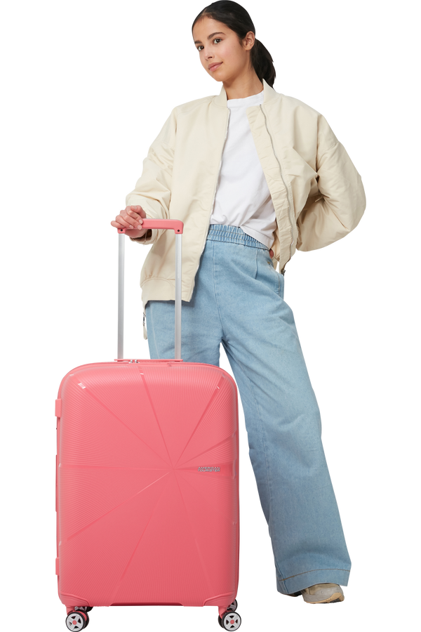 American Tourister StarVibe Spinner Expandable TSA 67cm Sun Kissed Coral