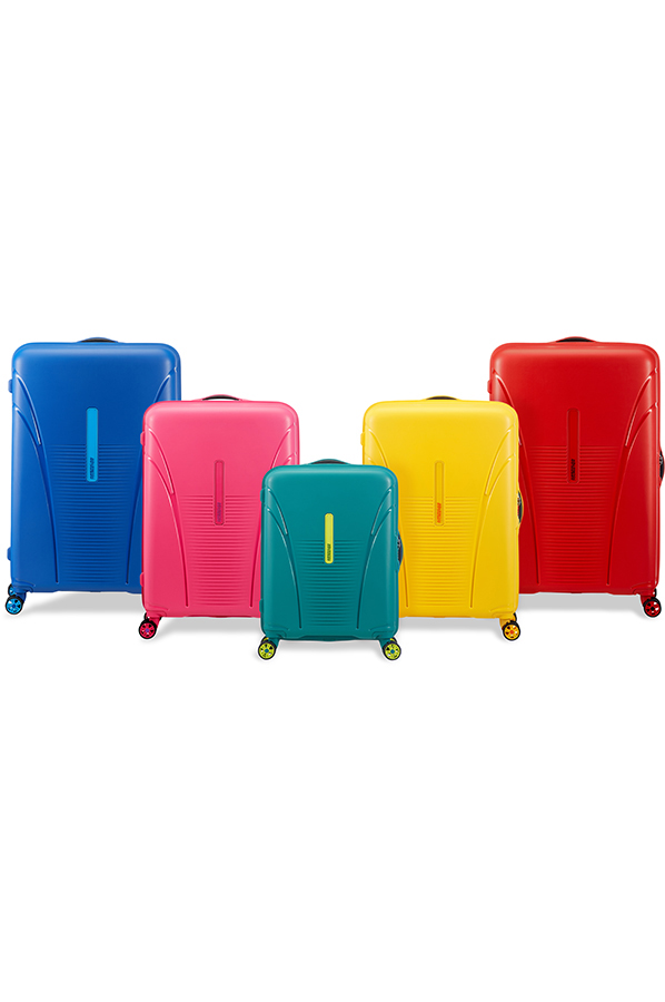 american tourister skytracer 68cm